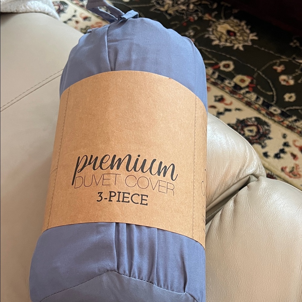 New:  Premium Blue Duvet Cover Set